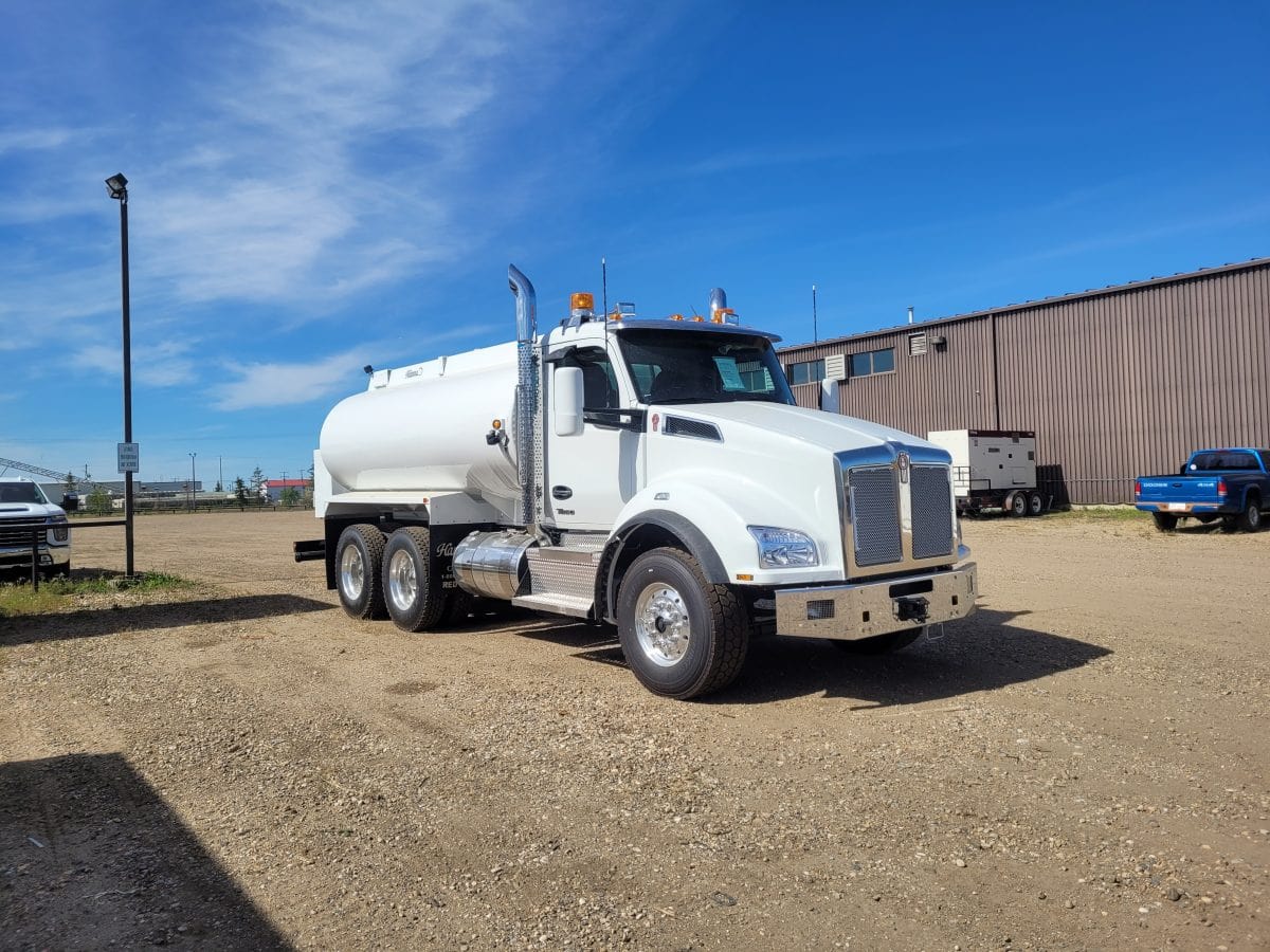 2022 Kenworth T880 – Water truck (00817)