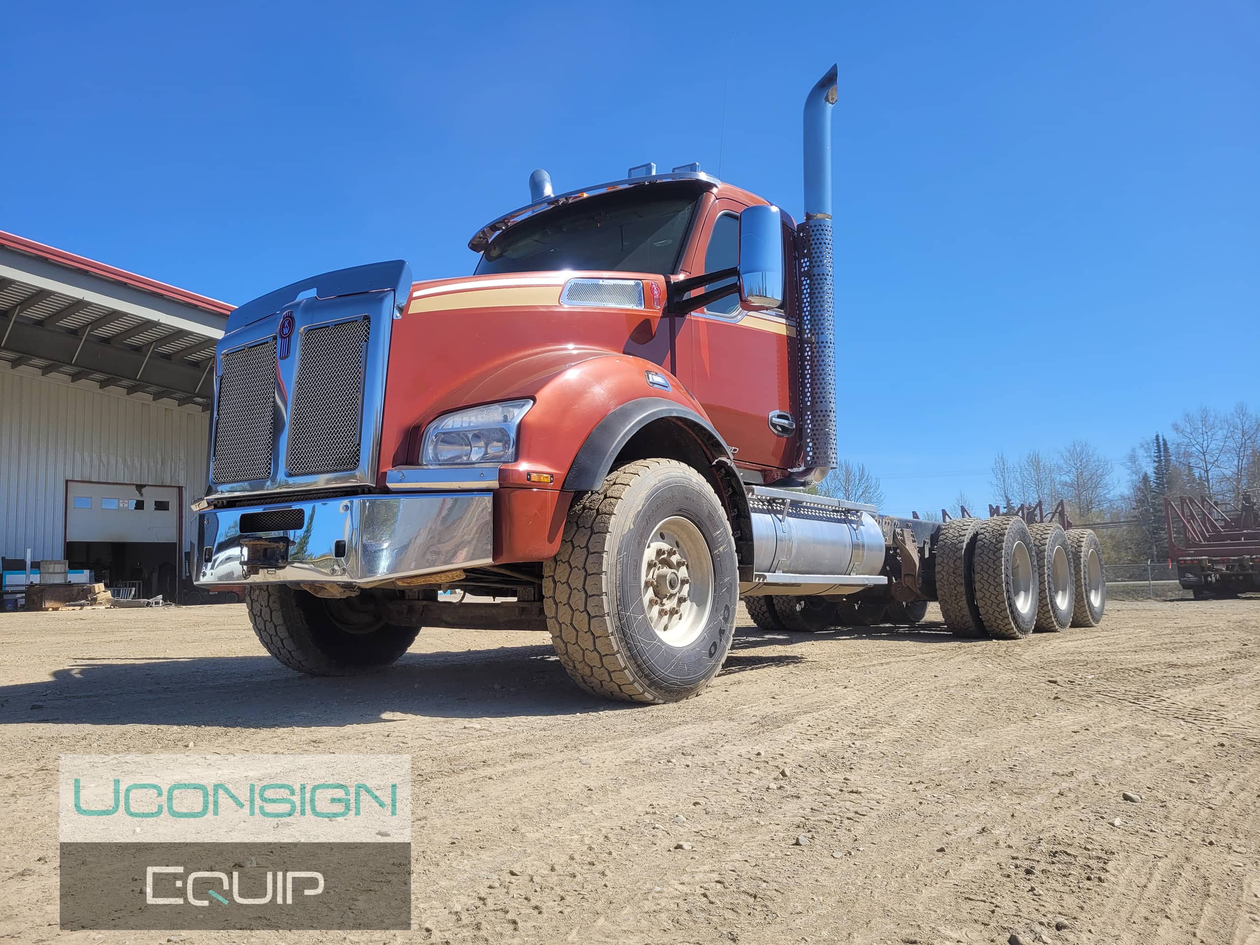 2018 Kenworth T880 Day Cab Truck Tractor (01200)