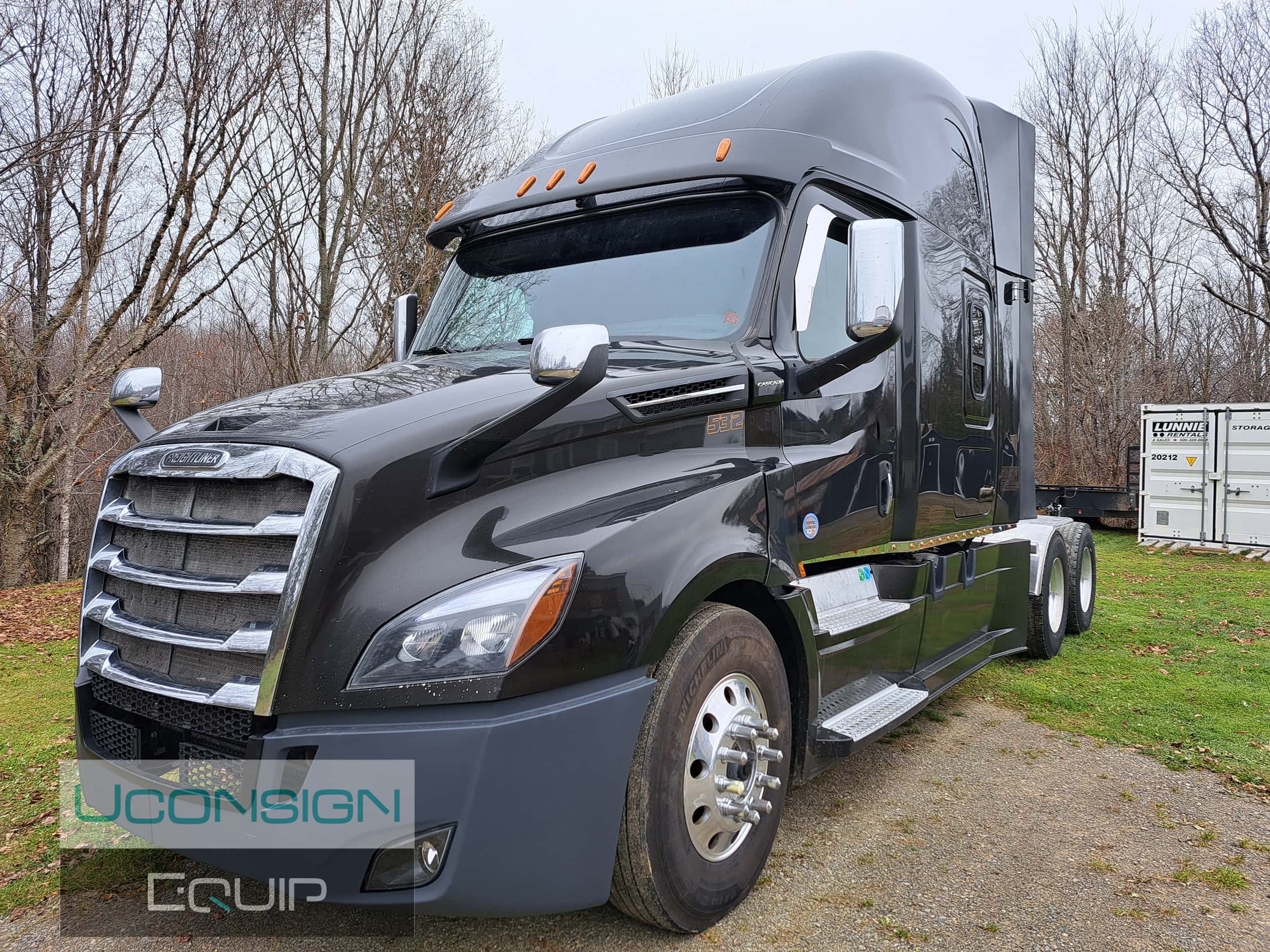 2018 Freightliner Cascadia HWY Truck Tractor (01438)